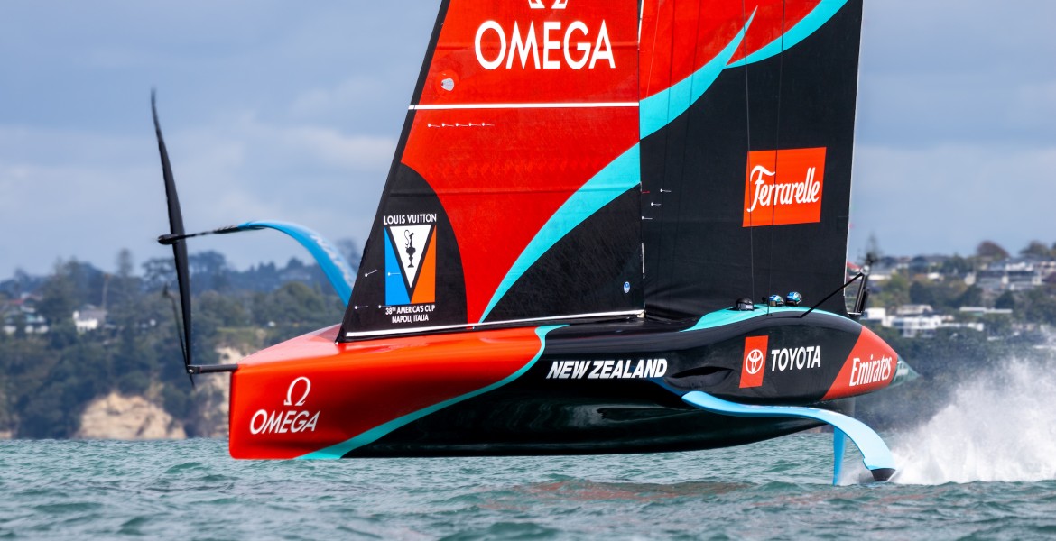 Hydraulink - The Power Behind the Performance